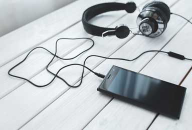 大连一方主场全取三分，提前锁定胜利